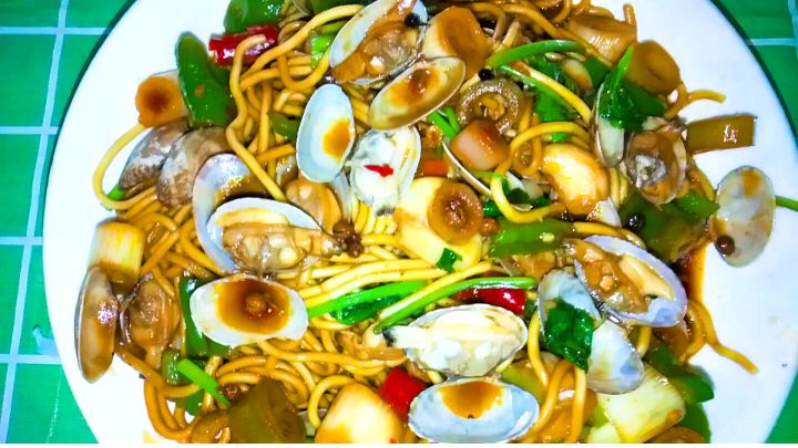 好吃的花甲炒面,经济又美味