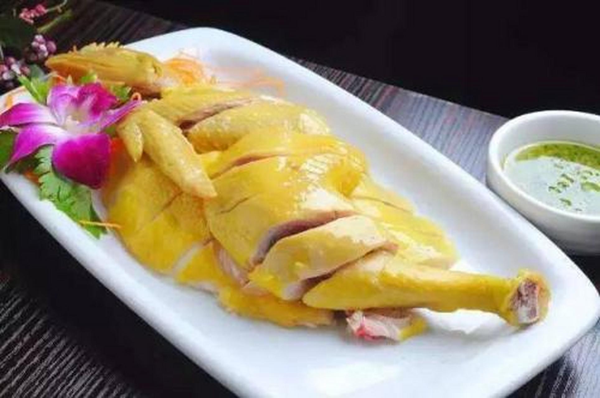 城市身边事#【上海市美食】白斩鸡又叫白切鸡,是一道中华民族特色