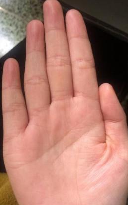 "三约纹"一生不缺财,富太太的命格