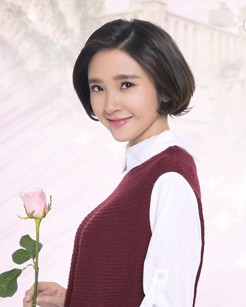 第四部是《独行天下》,在剧中饰演步悠然,女真第一