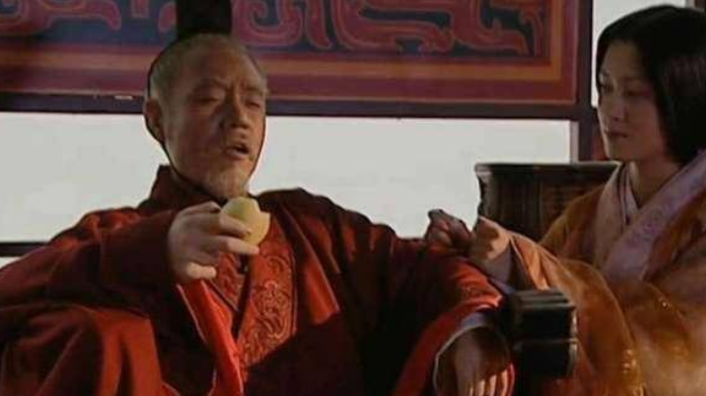 一世英名的汉武帝,晚年却做了件荒唐事,直接灭掉自己三族