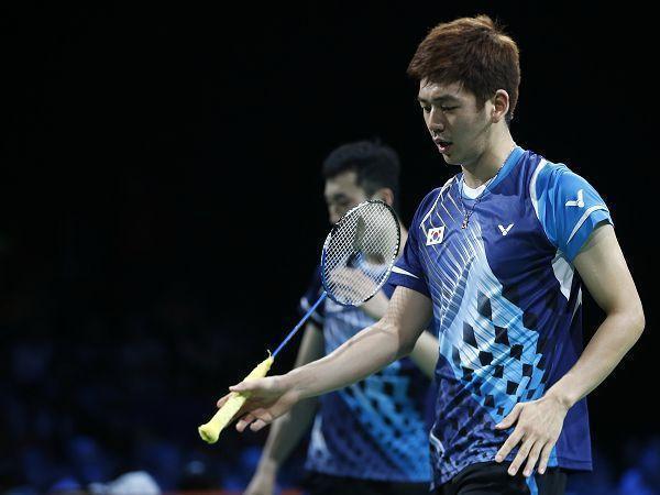 李龙大证实将重返国际赛场 携手柳延星冲击2020