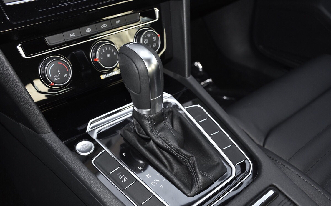 迈腾档位设计也是采用大众的一贯风格