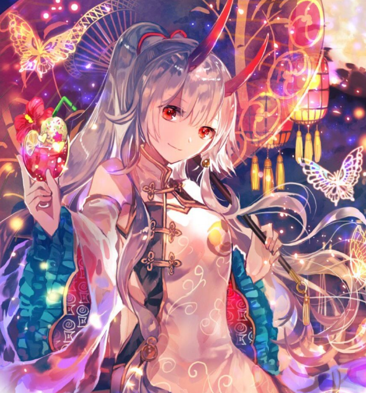 打扮华丽,秀而不媚的二次元小姐姐,真好.