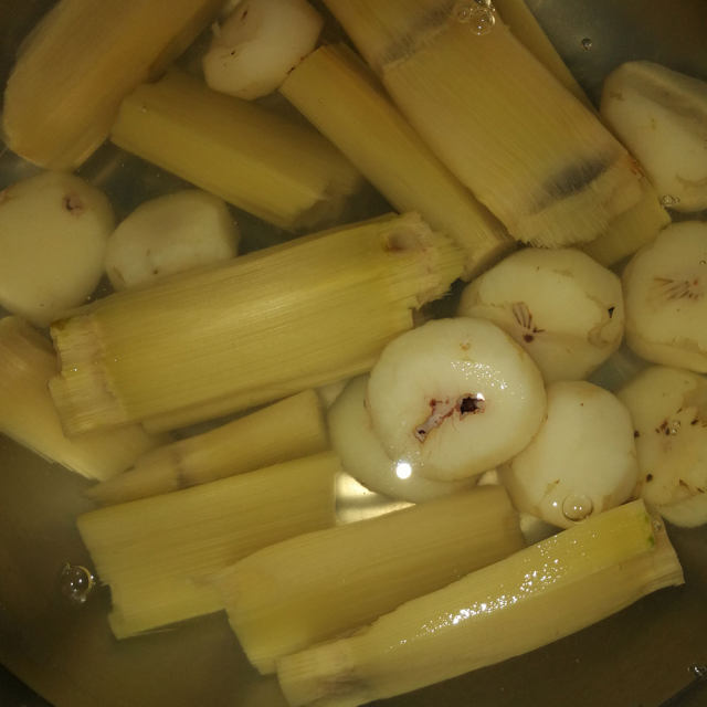 甘蔗马蹄糖水,清热去火 消食解酒,一道特别适合过节的糖水