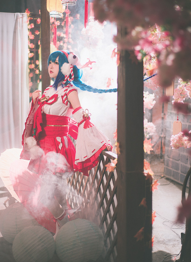 王者荣耀大乔伊始女巫cos,网友:这是有史以来见过最可爱的大乔