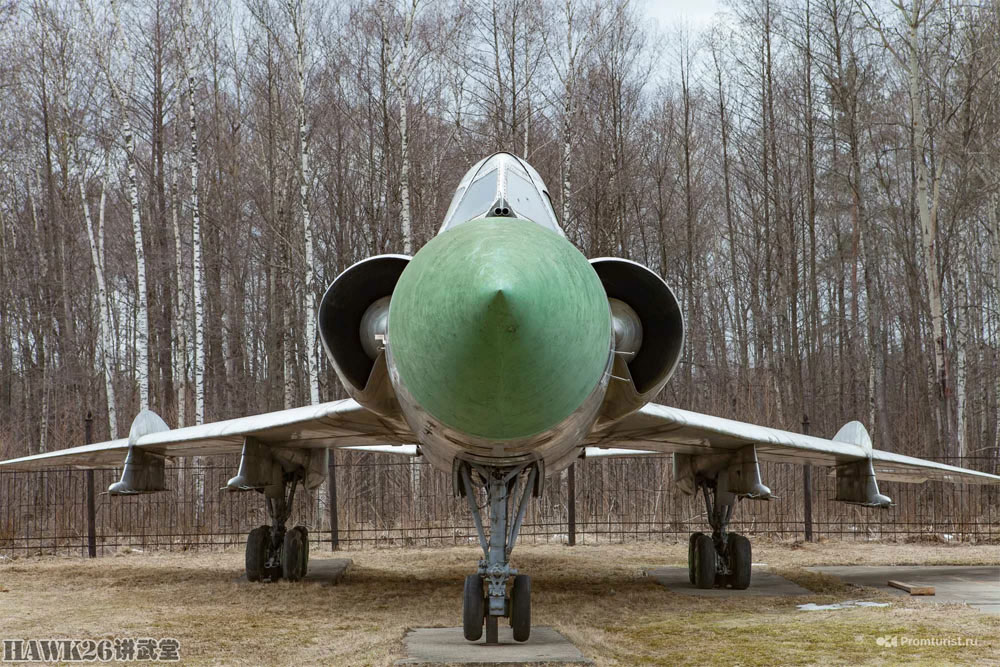萨瓦斯利卡空军基地博物馆 收藏苏联所有的截击机 不乏珍稀型号