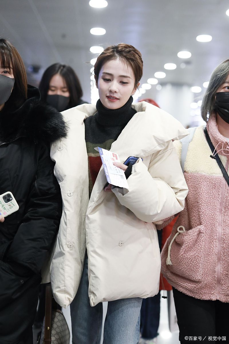 白鹿正式回应道歉?网友:不相信她的改正决心!