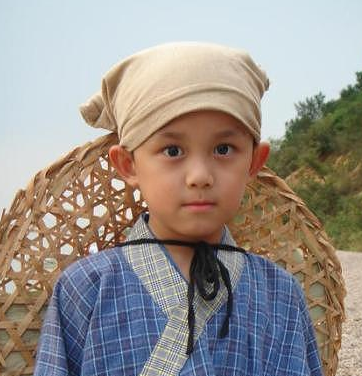 2018年度神动态#99年出生的童星吴磊小时候演过的电视剧,你看过哪部?