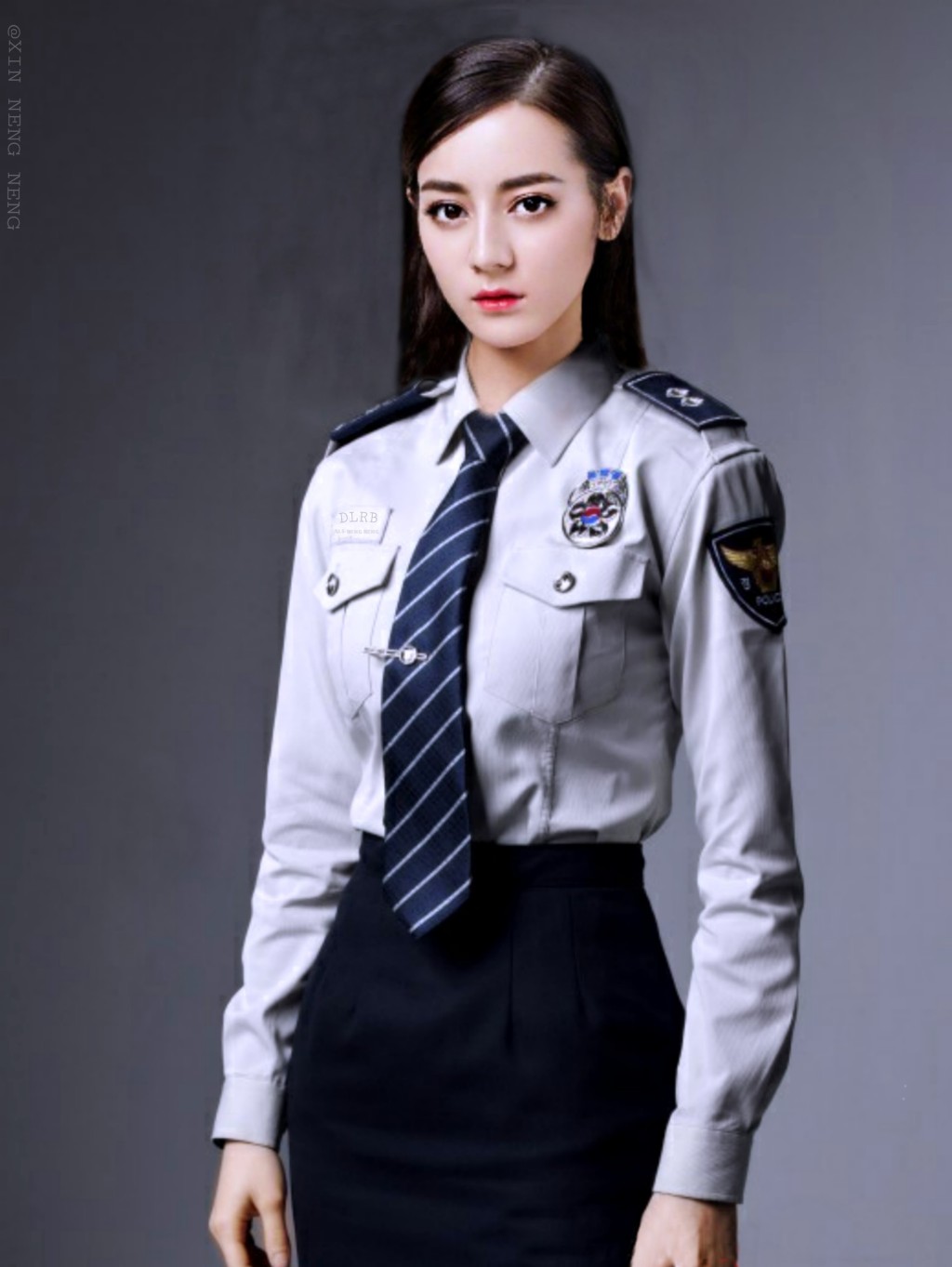 迪丽热巴挑战警察角色?粉丝:请警官亲手为我戴上手铐
