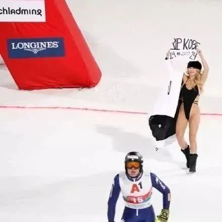 疑似科比坟墓被挖开!真相令人愤怒!