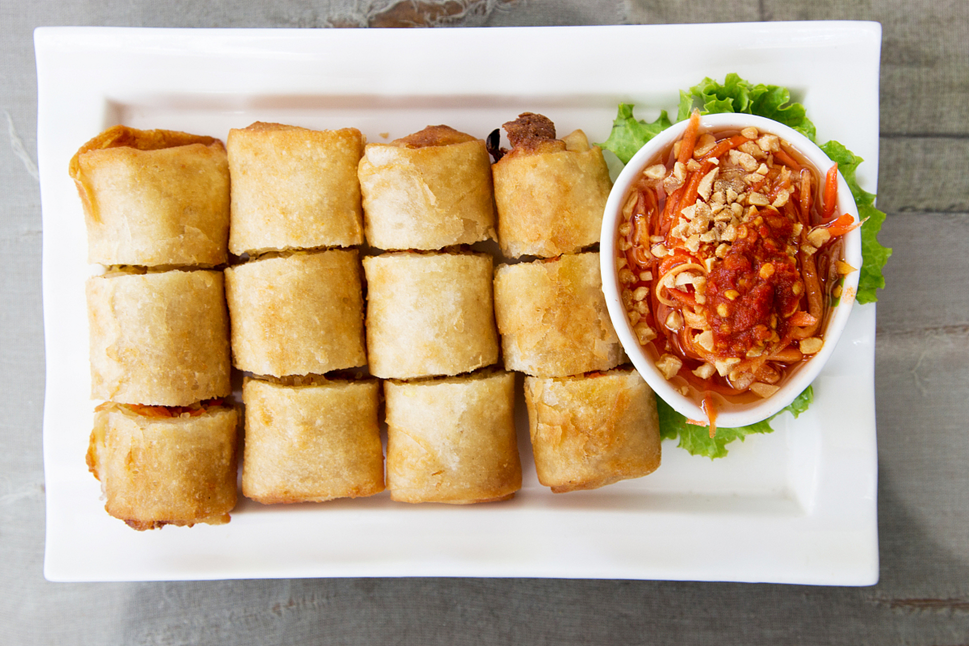 漯河位于河南省中部,拥有多种特色美食.