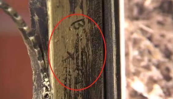 余杭一小区多个业主家门口被标记神秘符号,这事惊动了警察,真相让人