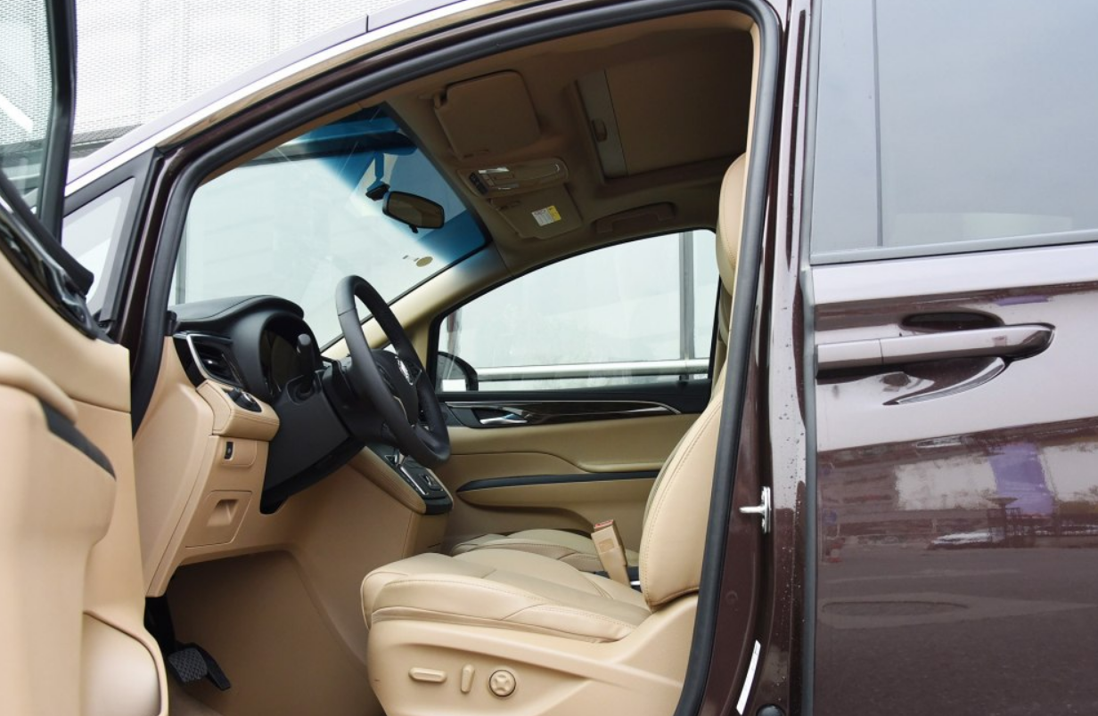 别克gl8尊享型汽车?