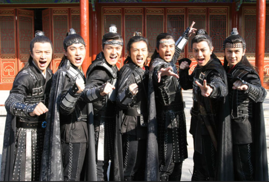 曾是《杨门虎将》剧中的"七兄弟",如今却只有他红了整整30年!