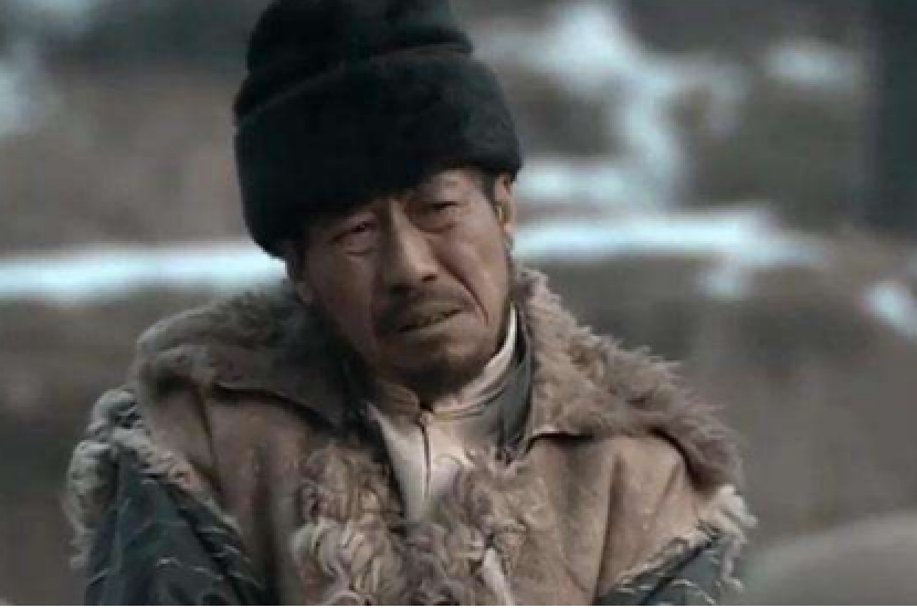 亮剑:黑云寨的谢宝庆和田墨轩是同一人?老影迷才能看明白