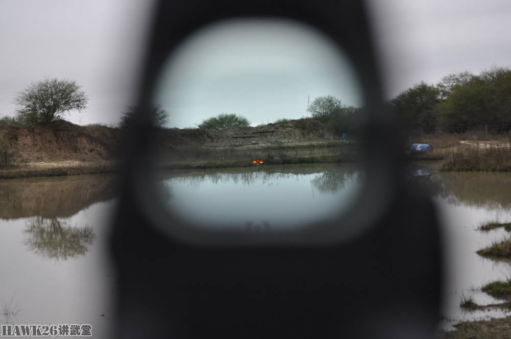 细说:性能出色的1p87红点瞄准镜 俄罗斯陆军最新型光学配件