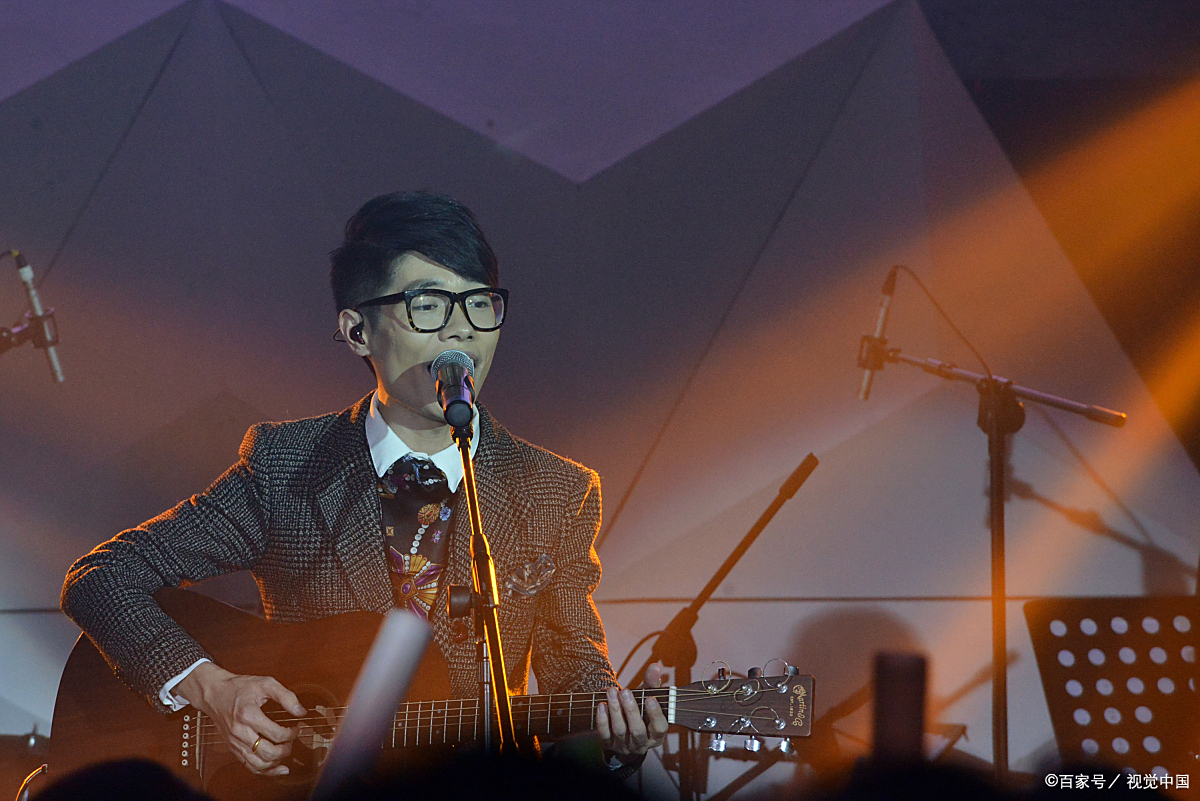 李行亮《愿得一人心》与卓文君的《白头吟》