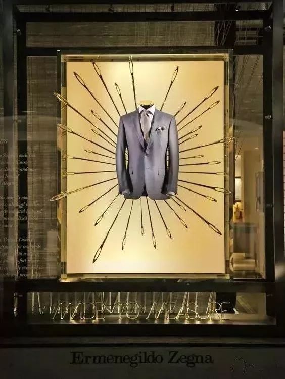 03 ——————— 用创意 如果有比较好的设计投入,可以使橱窗的整体