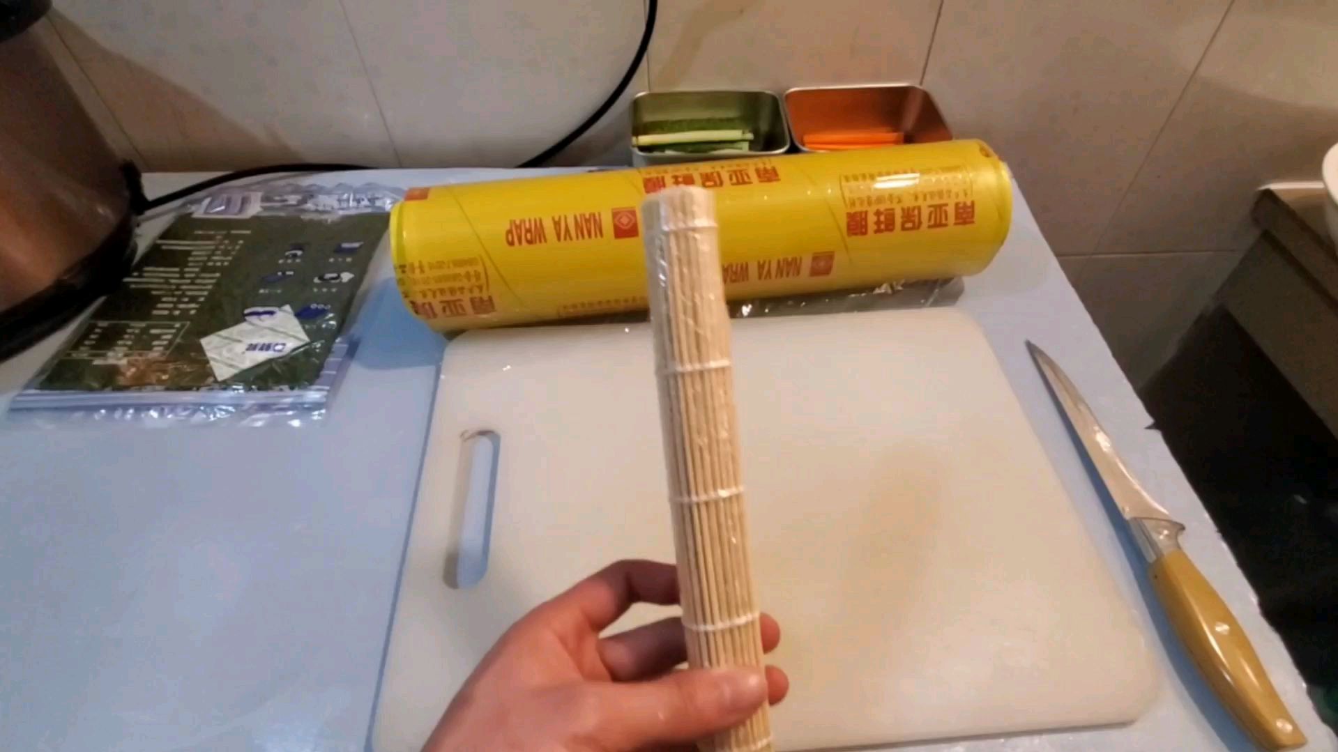 寿司帘用前这样处理后,不沾米饭,不变形