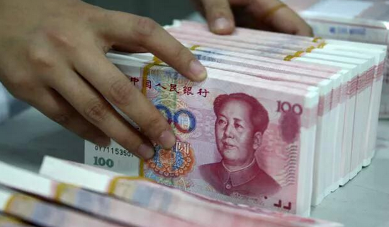 5万块钱一年利息给5千多不多?你怎么看?