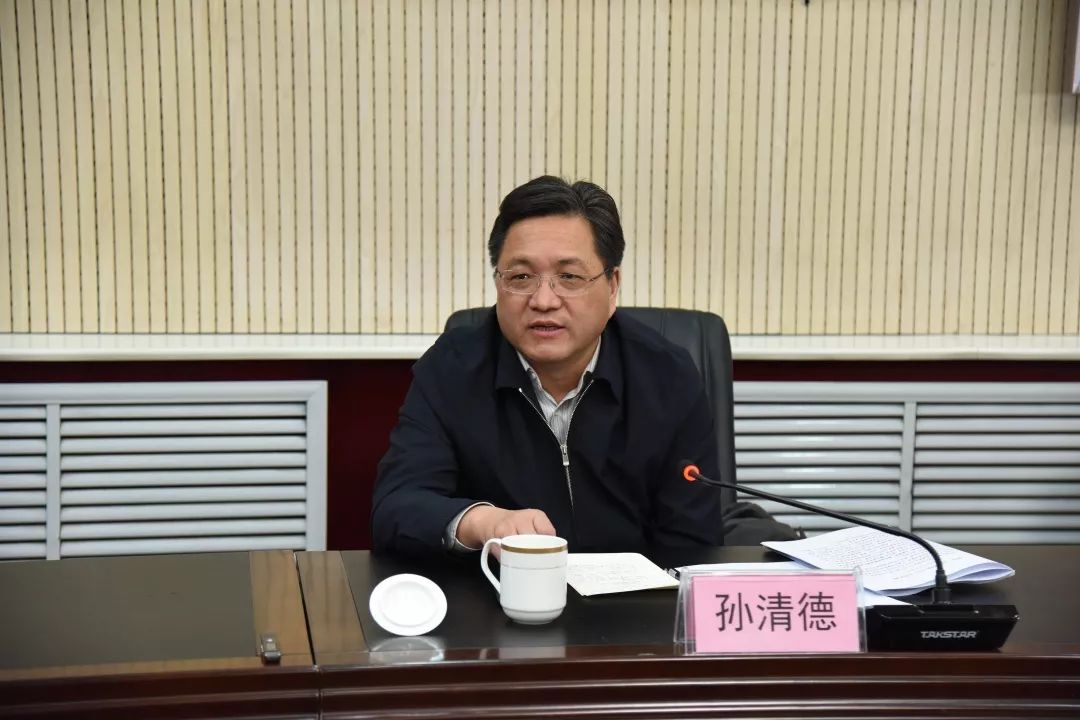孙清德一行到中原石油工程公司调研