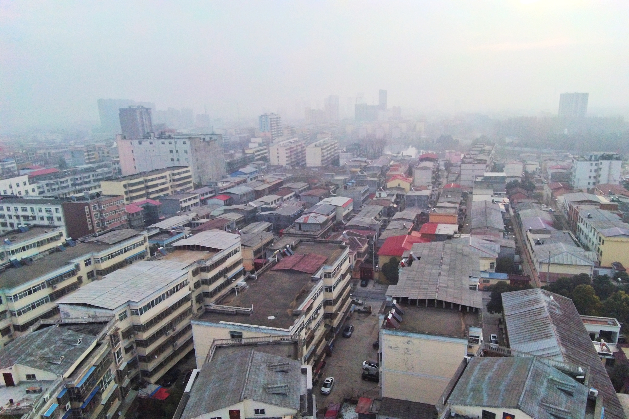 航拍河南平舆县城,高楼大厦林立,5线小城市即将升级为4线大城市