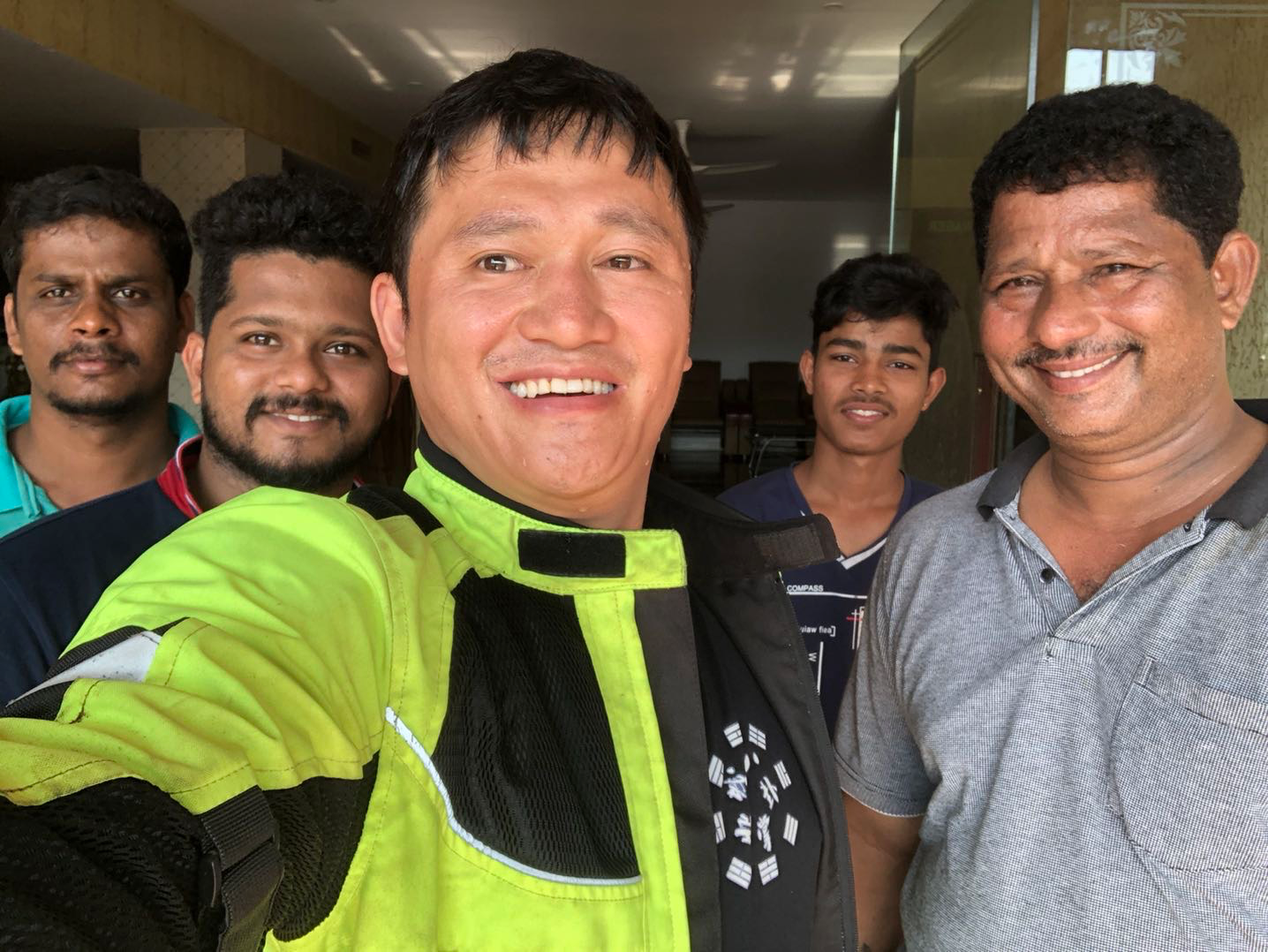 瘟疫蔓延时,我在印度的摩托车之旅 瘟疫蔓延时,我在印度的摩托车之旅