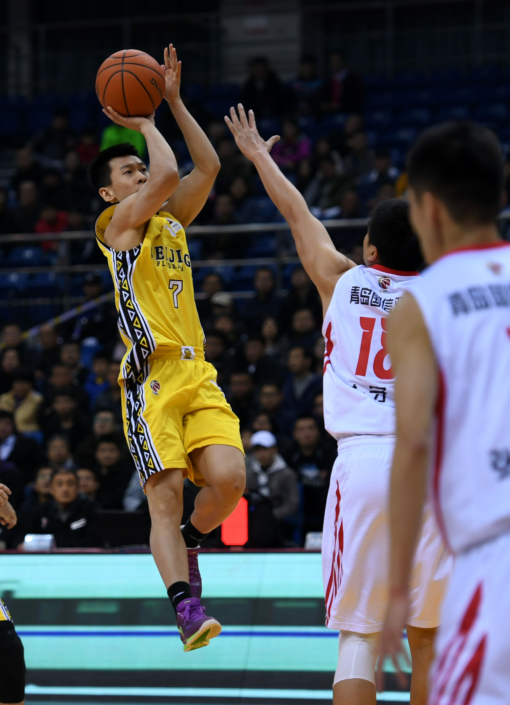 篮球——cba青岛国信双星对阵北京农商银行