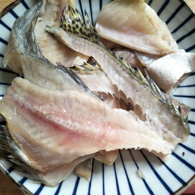 鱼鳍豆腐汤,味道清淡鲜美,喝上一碗超满足