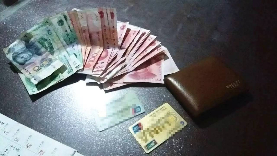 你觉得一个男人一个月挣五千块钱你会嫁给他吗?