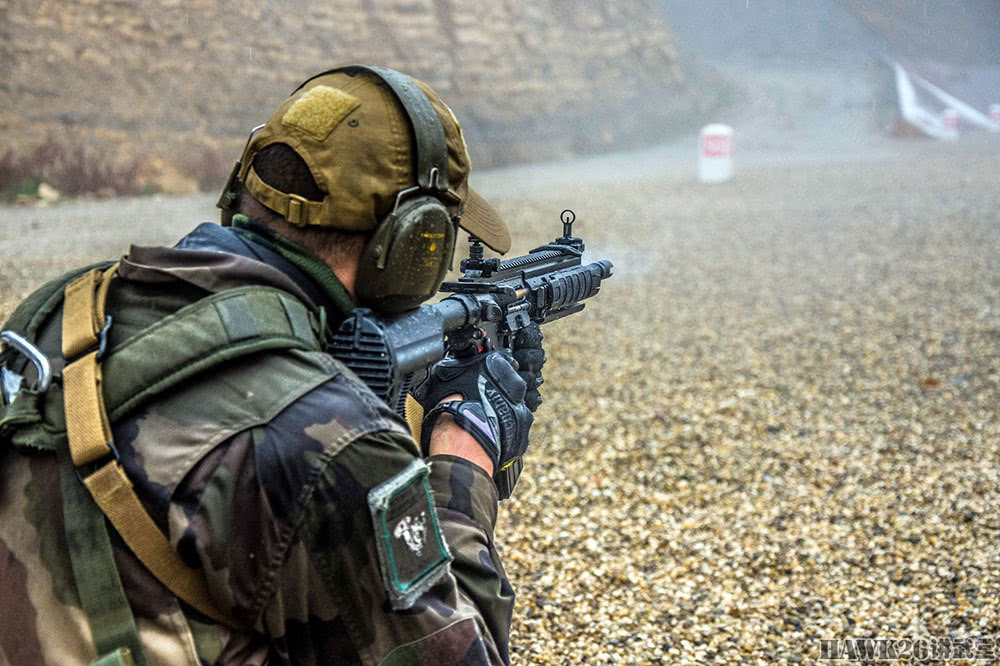 终于盼到这一天 法国陆军第7山地猎兵营列装hk416f步枪