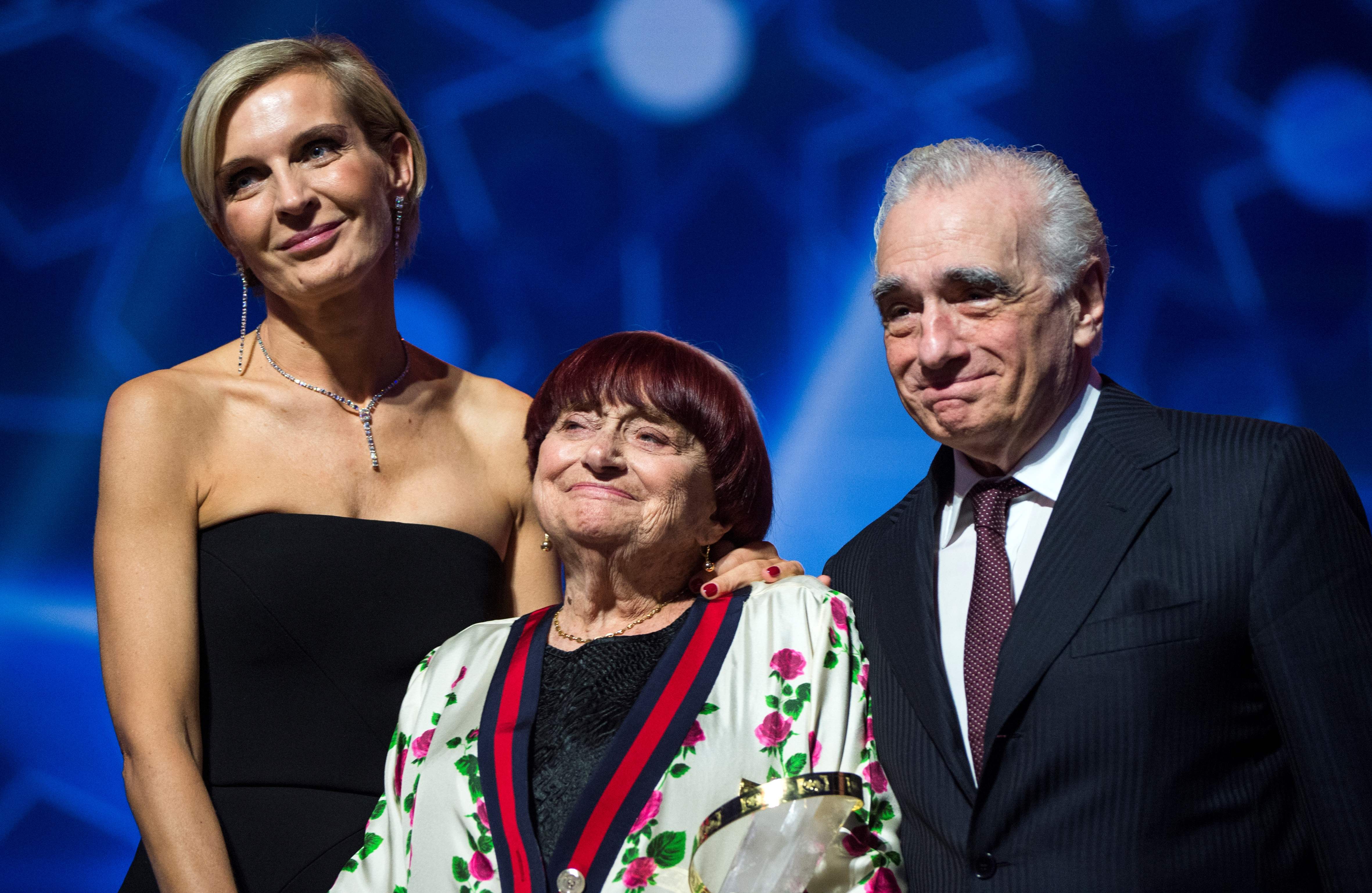 (5)第17届马拉喀什国际电影节在摩洛哥举行