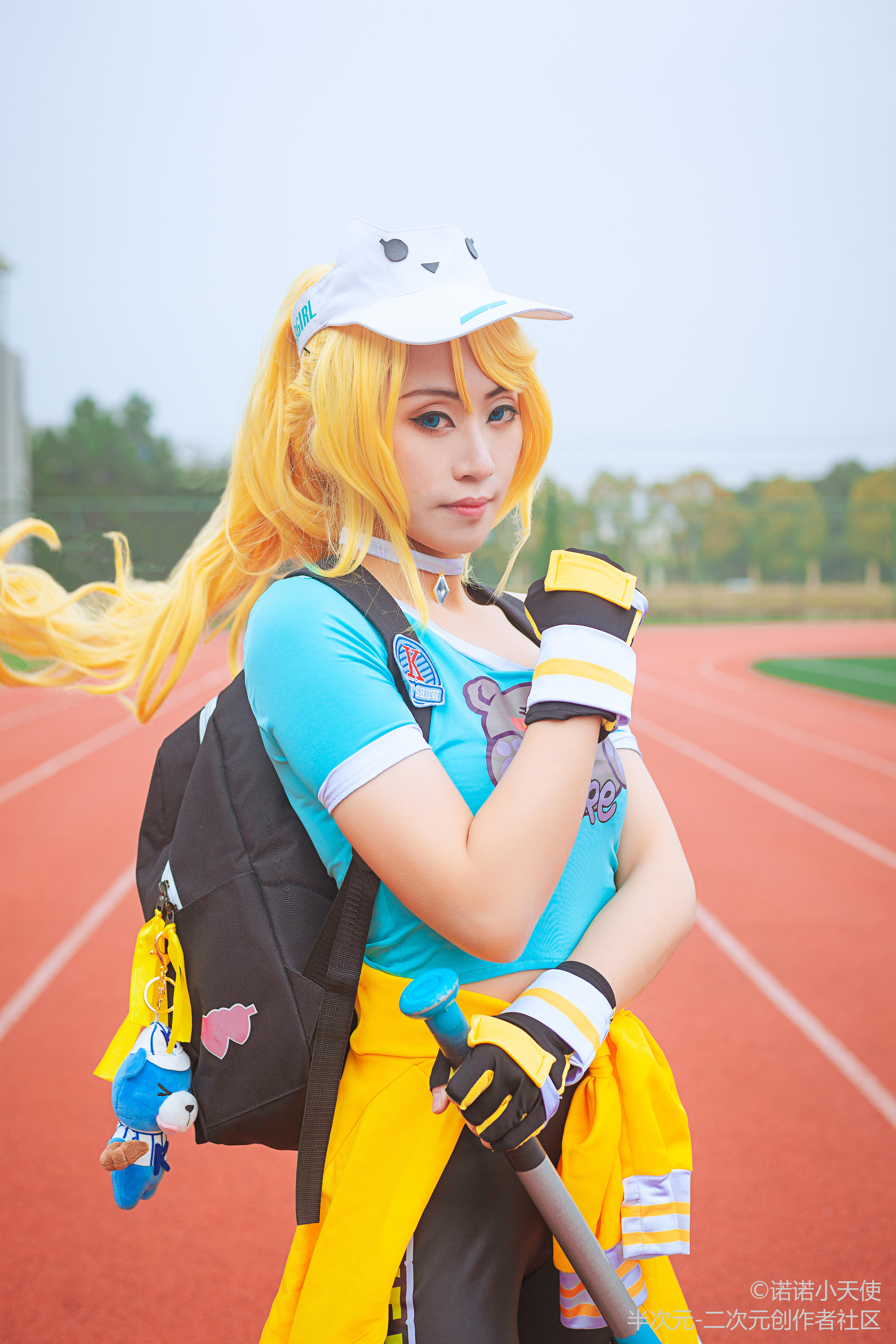 花木兰cn:诺诺 妆娘后勤cn:柒柒 摄影后期cn:无痕                 择