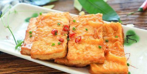 学会这个办法 轻松吃上不破皮的煎嫩豆腐