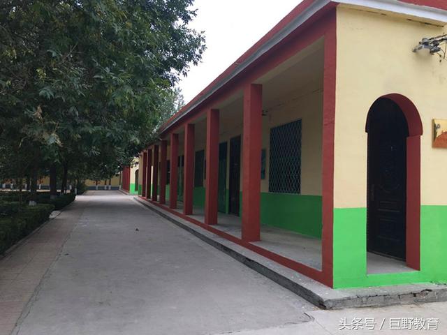 巨野县独山镇各学校校园文化建设打造靓丽风景
