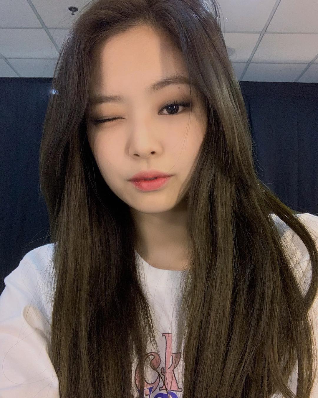 blackpink jennie,让女粉丝也心空的wink自拍