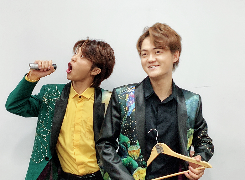 展展与罗罗发布要上吉林卫视春晚的消息,特别是在看