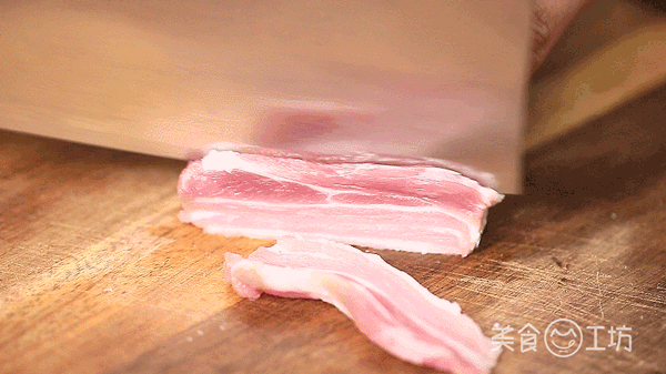 腌肉只差这勺酱,这么做,比韩式烤肉更入味