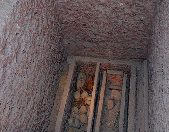 临沂银雀山汉墓出土了失传1700多年的《孙子兵法》和《孙膑兵法》