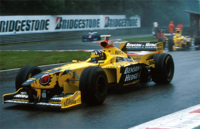 贝纳通车队,性能卓越,堪称同代的佼佼者,美妙绝伦.