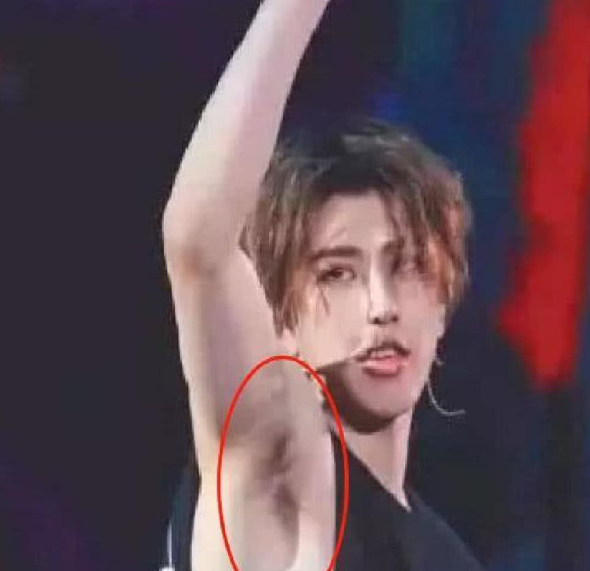 蔡徐坤粉丝再次刷新底线,"腋毛粉"诞生?粉:坤坤腋毛man爆了