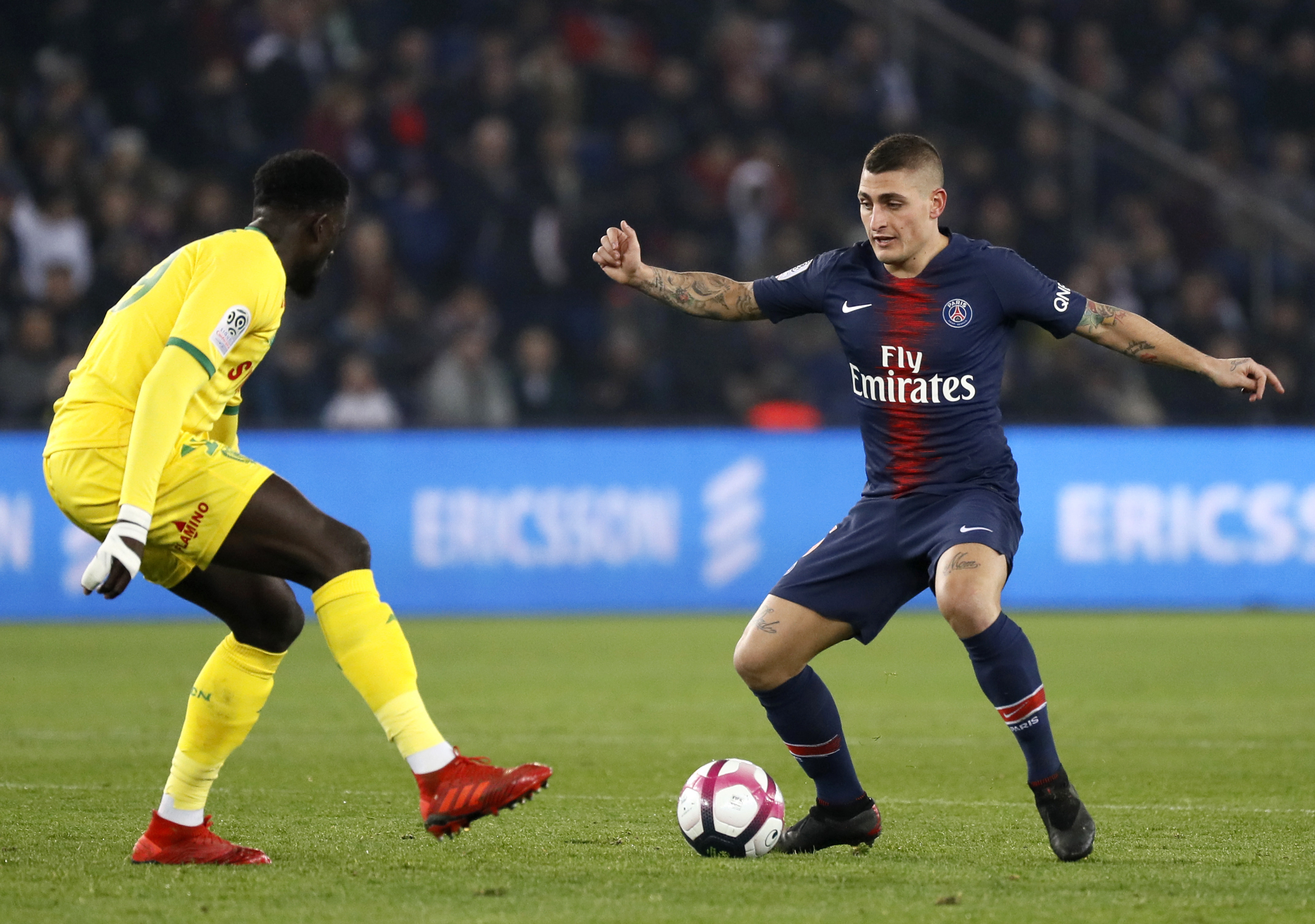 足球——法甲联赛:巴黎圣日耳曼胜南特