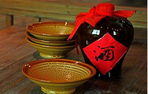 古人为什么可以大碗喝酒?现代人却不行,网友:关键看度数