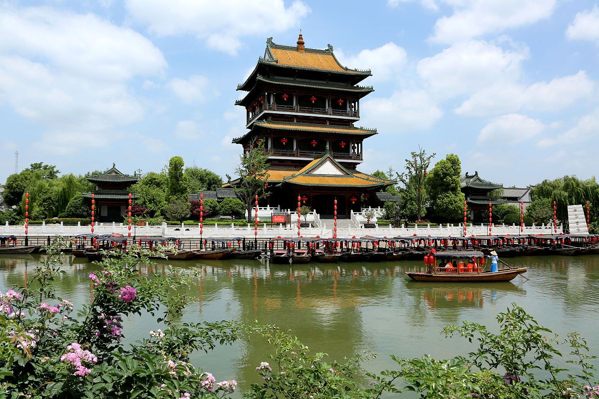 台儿庄古城,是一座不可错过的古城,这里有"中国最美水乡"之誉