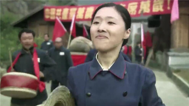 《风筝》神配角徐冬秀,出场不多,但每个表情都是经典