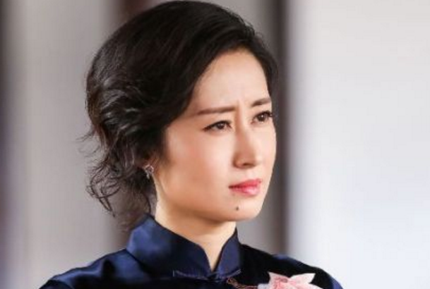 4位刘姓女星,刘诗诗真美,刘敏涛知性,她曾为国争光