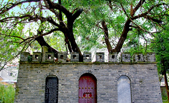 河南新野县是三国时期蜀汉政权的发祥地,发生在此的三国故事不胜枚举.