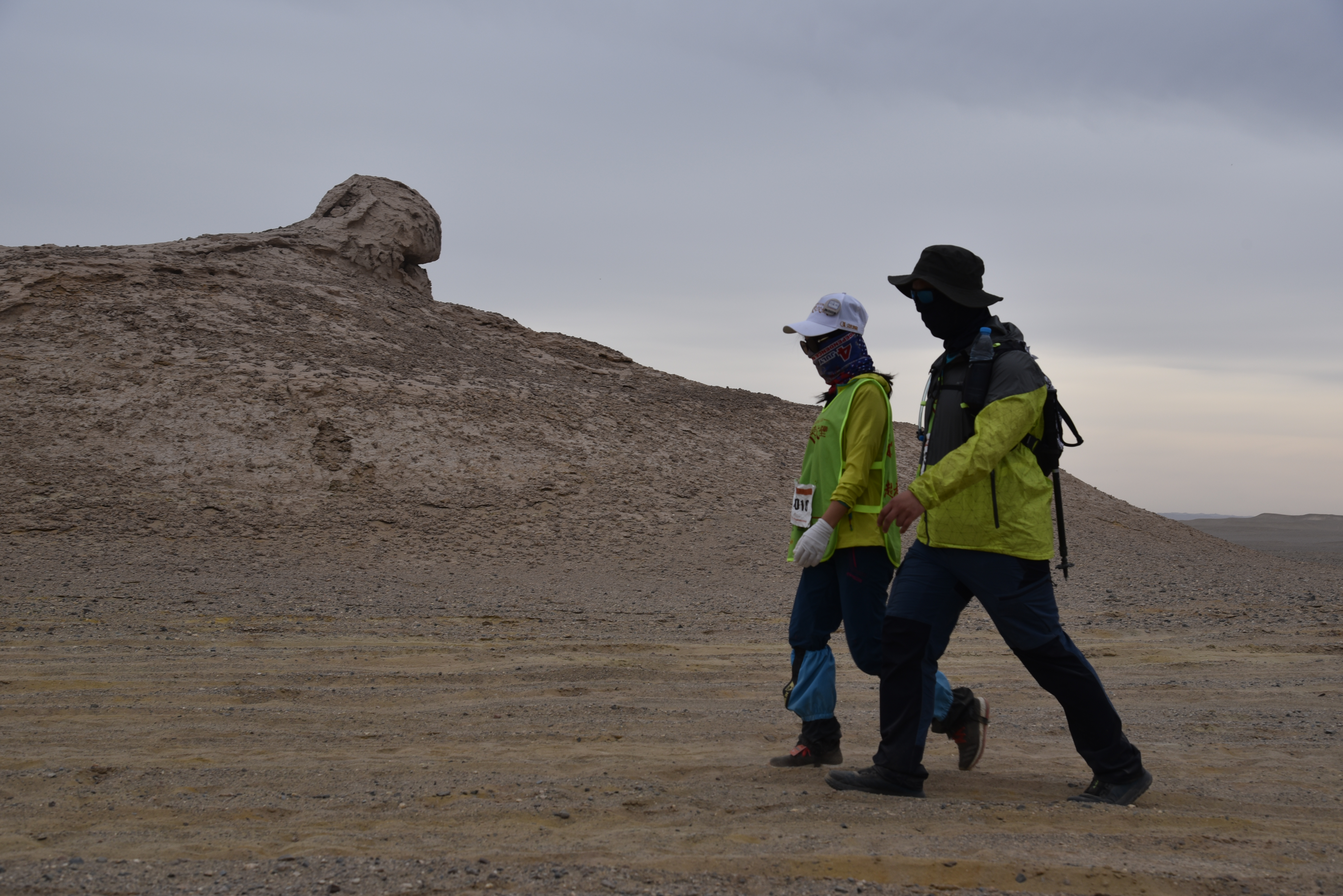 全民健身——千人走戈壁(5)