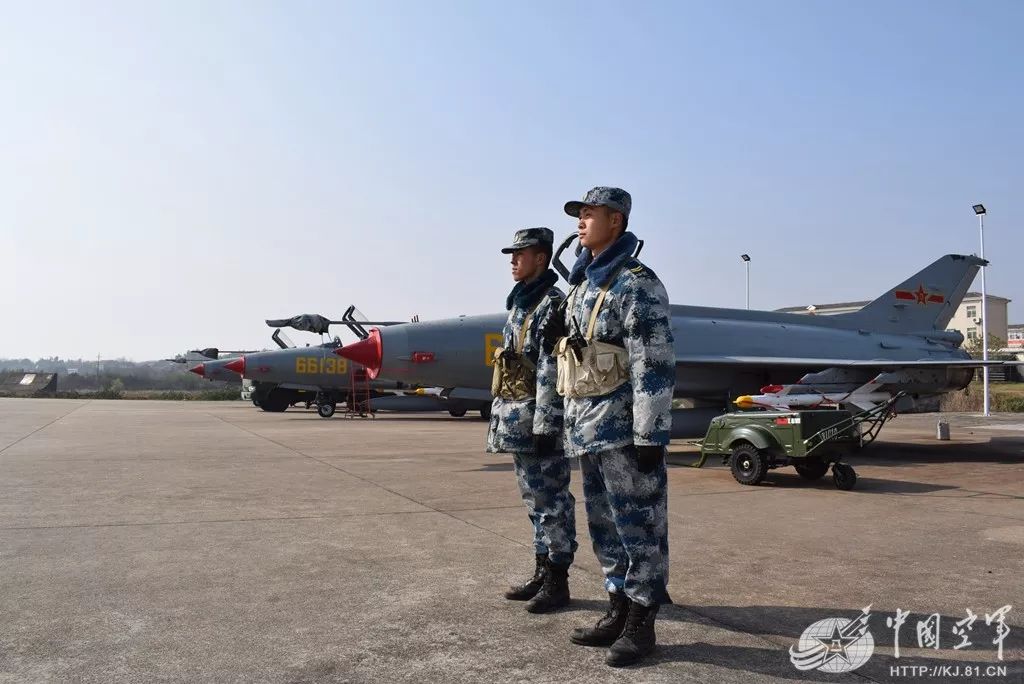 有人说,当兵不在警卫连后悔一辈子